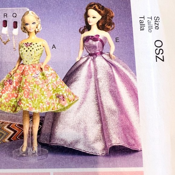 Lot Of 4 NEW McCall Sewing Patterns For Outfits For 11 1/2" Barbie Dolls Uncut - Picture 3 of 13